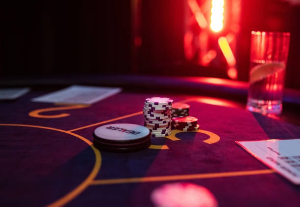 hujantoto alternatif platform interface showing sportsbook, live dealer, and slots categories